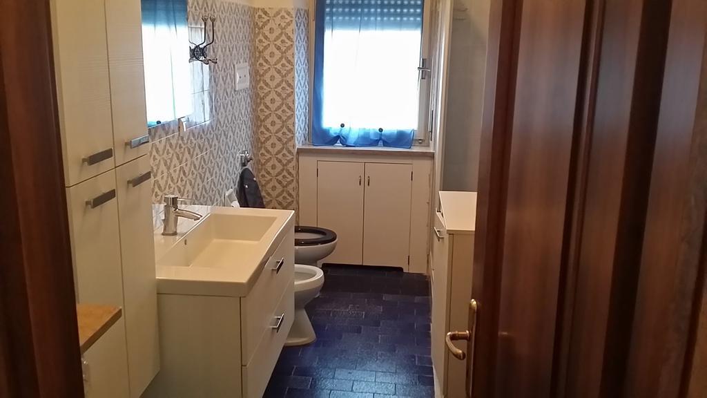شقة Casa Farinati 2 فيرونا الغرفة الصورة